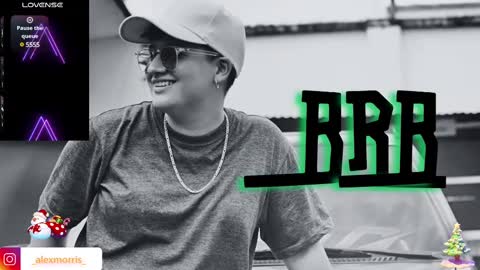 Snapshot of alexxxmorris chatting on 12.17.24 ALEXXX MORRIS online show from 12.17.24