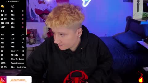 Snapshot of alexxxmorris chatting on 10.10.25 ALEXXX MORRIS online show from 10.10.25