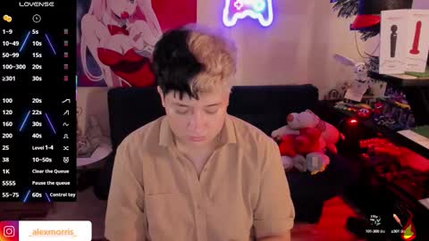 Snapshot of alexxxmorris chatting on 10.29.25 ALEXXX MORRIS online show from 10.29.25