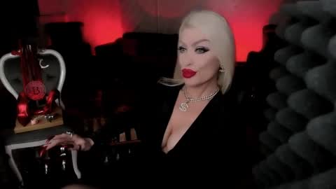 AlfaFemale online show from 01.31.25