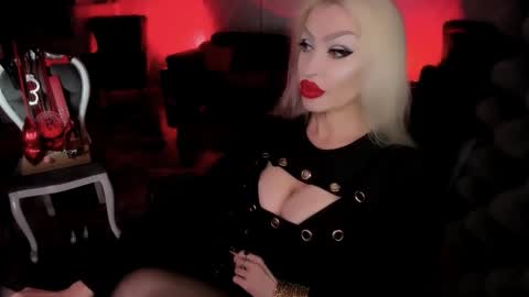 AlfaFemale online show from 09.15.25