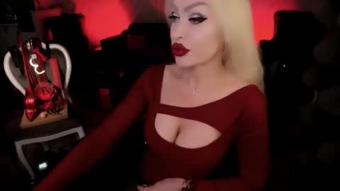 AlfaFemale online show from 10.27.25