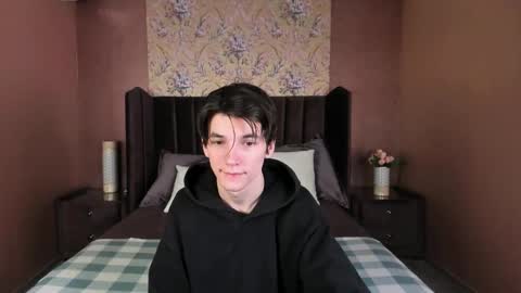 Alfred online show from 11.18.25