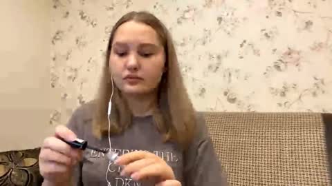 Snapshot of alfrediacancer chatting on 10.26.25 Kate online show from 10.26.25