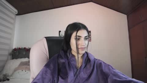 Snapshot of alheli_16 chatting on 12.01.24 Alheli online show from 12.01.24