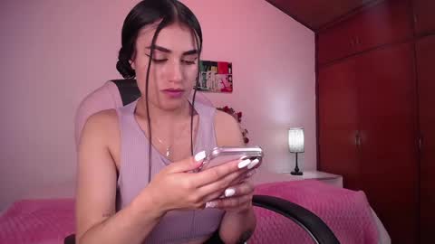 Snapshot of alheli_16 chatting on 02.24.25 Alheli online show from 02.24.25