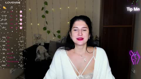Snapshot of alianna_solo_kiss chatting on 01.21.25 Alianna online show from 01.21.25