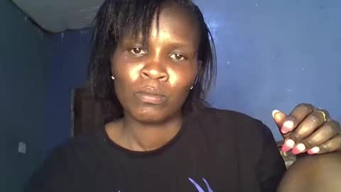 Snapshot of alic_crazy chatting on 10.19.25 alic_crazy online show from 10.19.25