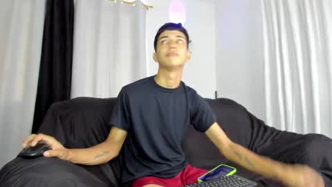 Alice and Liam online show from 10.04.25