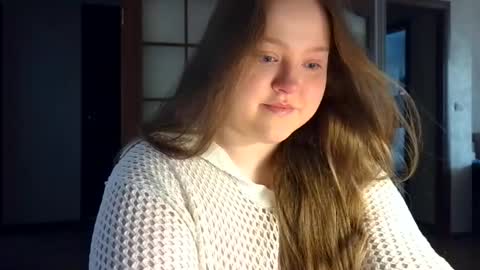 Snapshot of alice8989 chatting on 09.22.25 alice8989 online show from 09.22.25