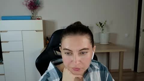 Alice online show from 10.10.25