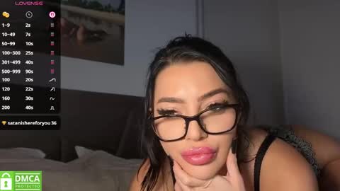 A R Y A  T I A online show from 11.08.25