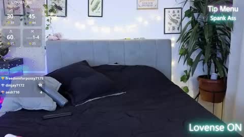 Alicia online show from 12.22.24