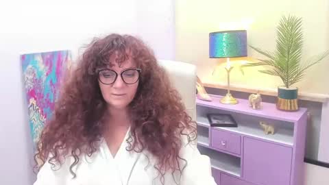 Snapshot of alice_extasy chatting on 12.27.24 Alice online show from 12.27.24