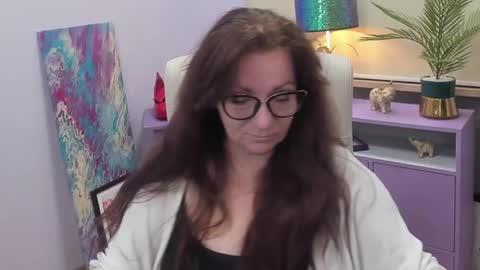 Snapshot of alice_extasy chatting on 01.11.25 Alice online show from 01.11.25