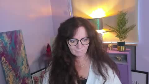Snapshot of alice_extasy chatting on 01.13.25 Alice online show from 01.13.25