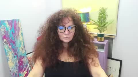 Snapshot of alice_extasy chatting on 01.28.25 Alice online show from 01.28.25