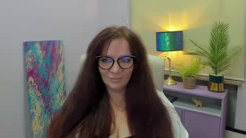 Snapshot of alice_extasy chatting on 02.11.25 Alice online show from 02.11.25