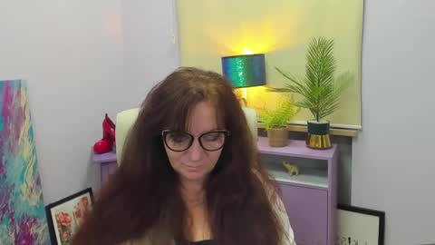 Snapshot of alice_extasy chatting on 02.12.25 Alice online show from 02.12.25