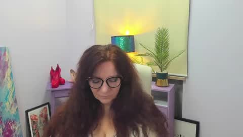 Snapshot of alice_extasy chatting on 02.24.25 Alice online show from 02.24.25