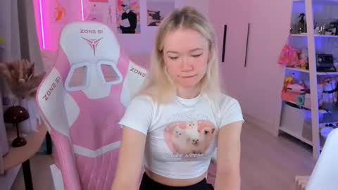 Snapshot of alice_forfun chatting on 02.03.26 Alichery online show from 02.03.26