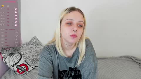 alice_halle online show from 01.18.25