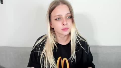 alice_halle online show from 09.09.25