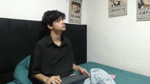 Snapshot of alice_julls chatting on 04.04.26 alice online show from 04.04.26