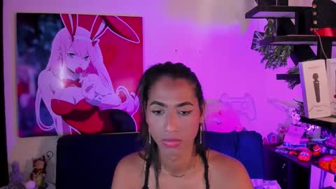    online show from 11.22.25