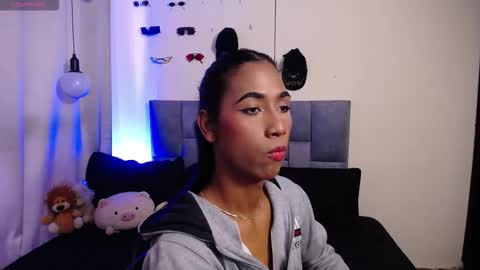    online show from 11.26.25