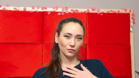 AliceMunro online show from 01.25.25