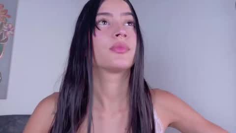 Snapshot of alice_rous21 chatting on 09.20.25 alice_rous21 online show from 09.20.25