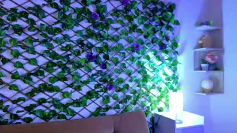 Snapshot of alice_rous21 chatting on 10.03.25 alice_rous21 online show from 10.03.25