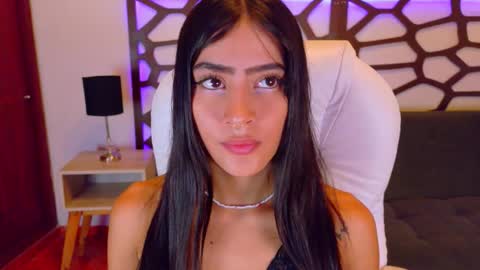 Snapshot of alice_rous21 chatting on 11.04.25 alice_rous21 online show from 11.04.25