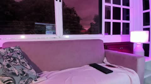 alice_simpson1 online show from 09.27.25