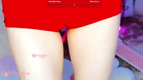 Snapshot of alicebate chatting on 05.18.26 Alice online show from 05.18.26