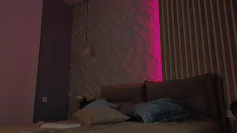 Your sweet Alice INST alicebellies online show from 03.07.26