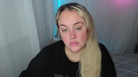 Alice Blush BBW online show from 09.26.25