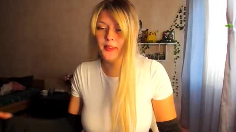 AliceCasey online show from 10.29.25