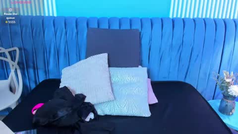 Snapshot of alicecoule chatting on 05.14.26 Alice online show from 05.14.26