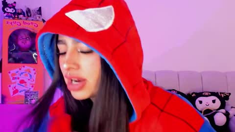 Snapshot of alicee_0 chatting on 02.12.26 Alice online show from 02.12.26