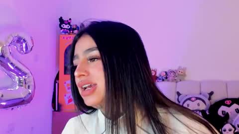 Snapshot of alicee_0 chatting on 02.16.26 Alice online show from 02.16.26