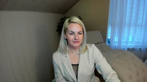 Alicee online show from 12.20.24