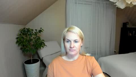 Alicee online show from 01.10.25
