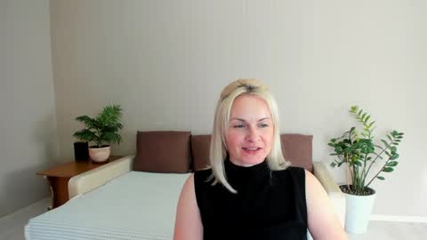 Alicee online show from 01.22.25