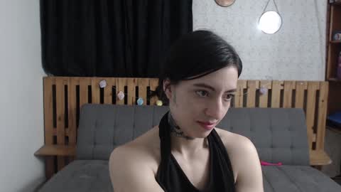 Snapshot of alicee_logan_ chatting on 12.24.24 alicee_logan_ online show from 12.24.24