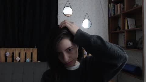 Snapshot of alicee_logan_ chatting on 01.04.25 alicee_logan_ online show from 01.04.25