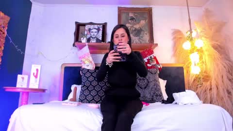 Aleja  online show from 12.27.24