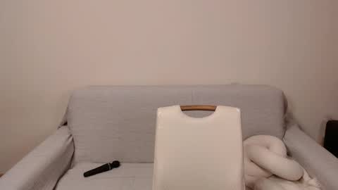 Snapshot of alicekollt chatting on 12.28.24 alicekollt online show from 12.28.24