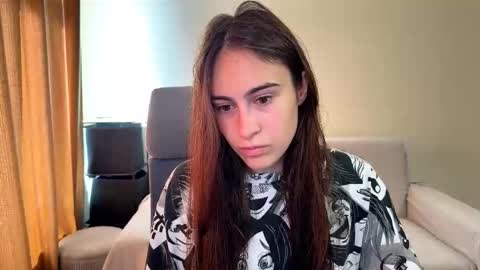 Snapshot of alicekollt chatting on 09.26.25 alicekollt online show from 09.26.25